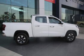 Peugeot Landtrek 2023 4X4