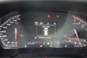 Peugeot Landtrek DC 2.4 AT 4X2