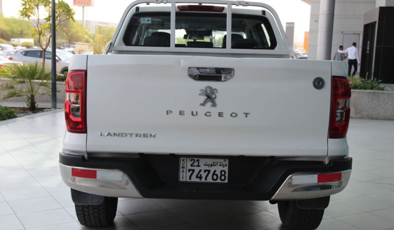 Peugeot Landtrek DC 2.4 AT 4X2 full