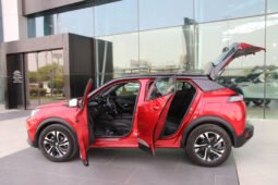 Peugeot 2008 full