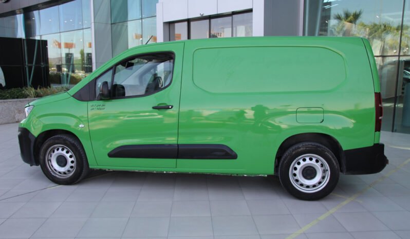 Peugeot Partner 2022 full