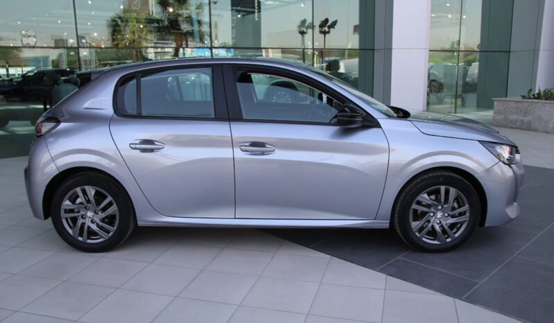 Peugeot Expert Van L3 AT 2.0 كامل