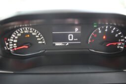 Peugeot 208 Active 1.2 AT full