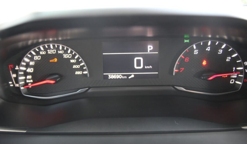 Peugeot 208 Active 1.2 AT full