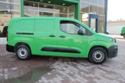Peugeot Partner Van K9 1.6 ML full