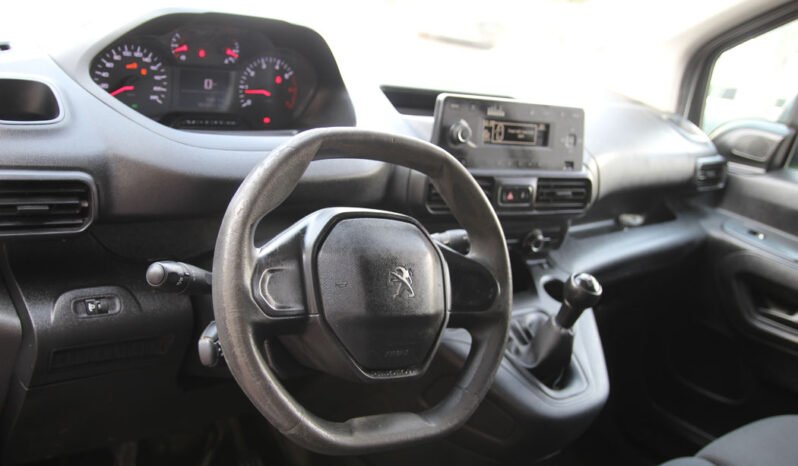 Peugeot Partner Van K9 1.6 ML full