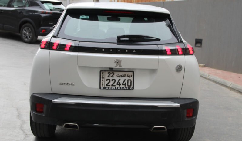 Peugeot 2008 Active 1.2 AT full