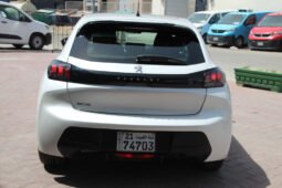 Peugeot 208 Active 1.2 AT full