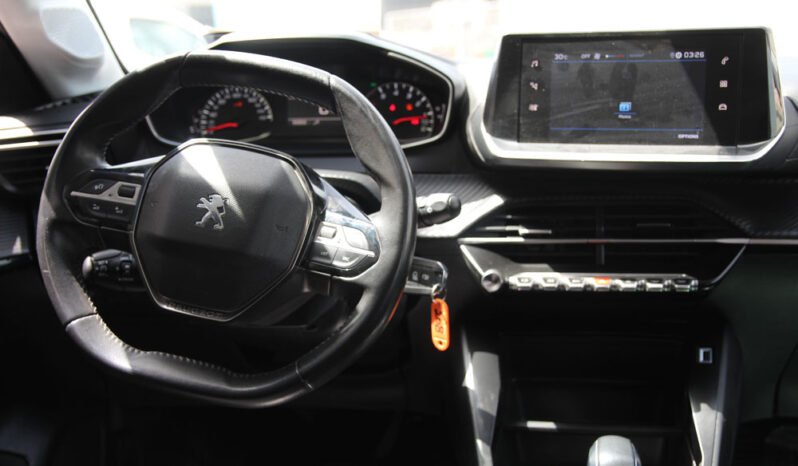 Peugeot 208 Active 1.2 AT full