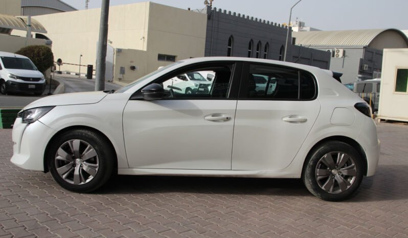 Peugeot 208 Active 1.2 AT full