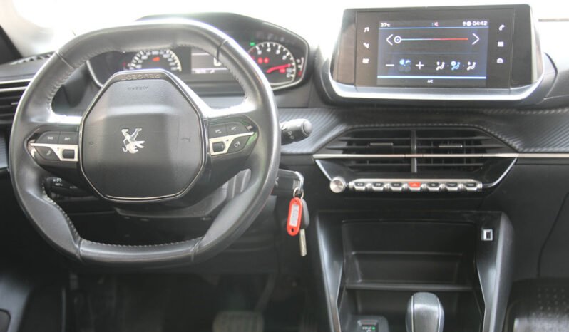 Peugeot 208 Active 1.2 AT full