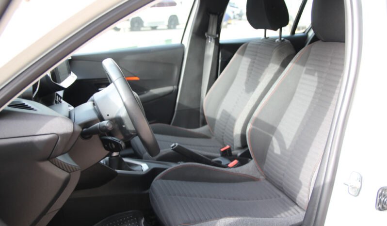Peugeot 208 Active 1.2 AT full