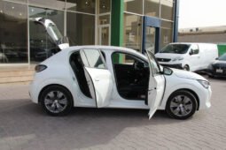 Peugeot 208 Active 1.2 AT