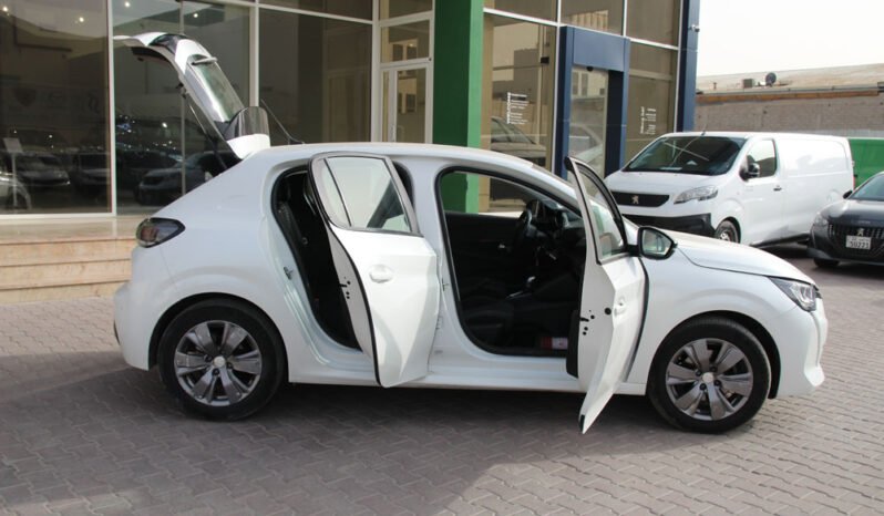 Peugeot 208 Active 1.2 AT full