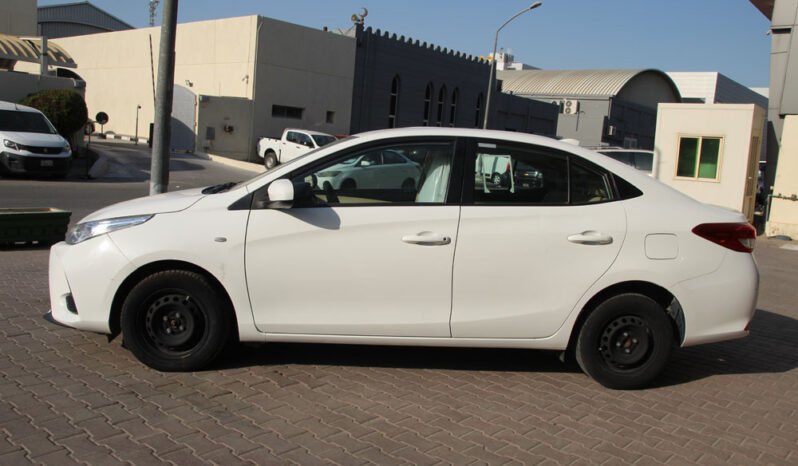 Toyota Yaris 2022 full