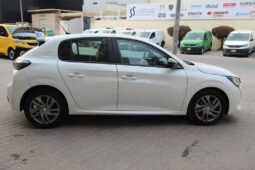 Peugeot 208 Active 1.2 AT