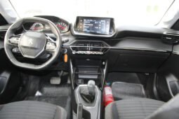 Peugeot 208 Active 1.2 AT full