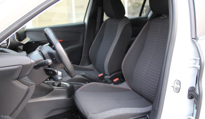 Peugeot 208 Active 1.2 AT full