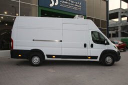 Boxer Van 440 L4H3 ML 2.2 with Part Freezer full