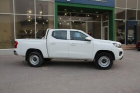 Peugeot Land truck DC 2.4 AT 4X2
