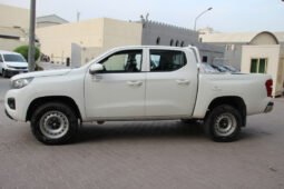 Peugeot Land truck DC 2.4 AT 4X2