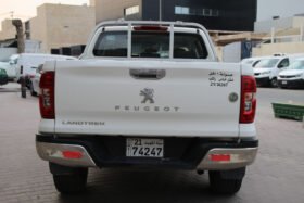 Peugeot Land truck DC 2.4 AT 4X2